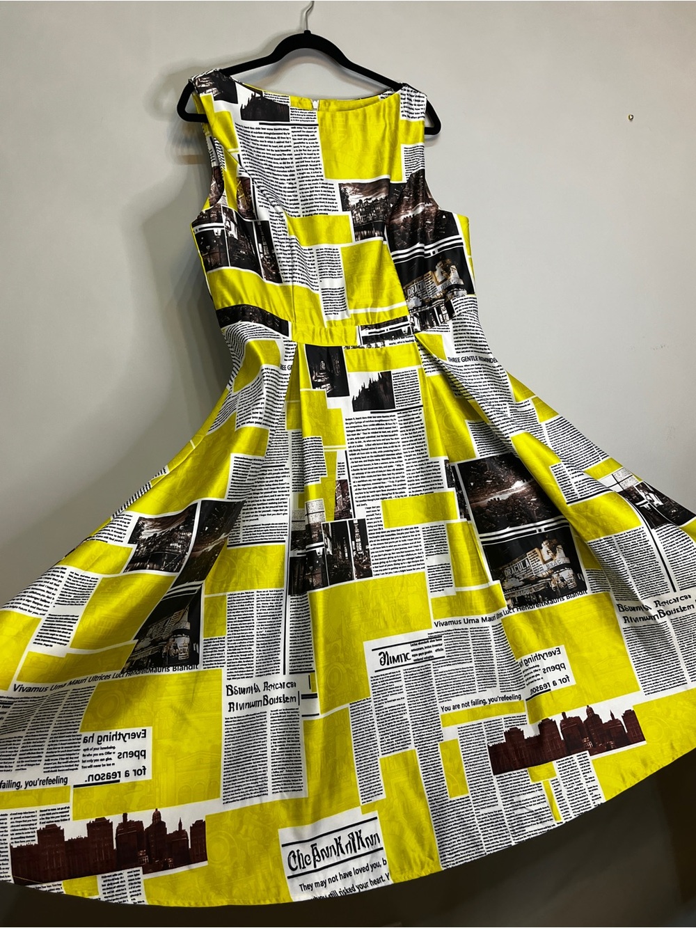 .Yellow Black White Newspaper Print Dress - Picture 2 of 11